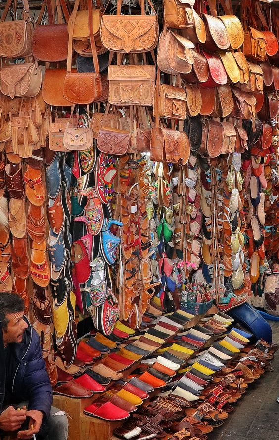 Essaouira Essaouira : L’Artisanat Local et les Souks